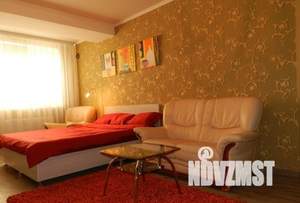1-к квартира, посуточно, 44м2, 10/17 этаж