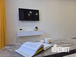 Студия квартира, посуточно, 32м2, 2/12 этаж