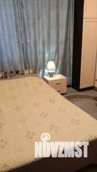 Студия квартира, посуточно, 12м2, 1/5 этаж