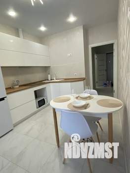 1-к квартира, посуточно, 38м2, 2/17 этаж