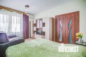 1-к квартира, посуточно, 40м2, 11/16 этаж