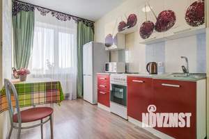 1-к квартира, посуточно, 40м2, 9/16 этаж