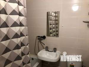 1-к квартира, посуточно, 37м2, 1/9 этаж