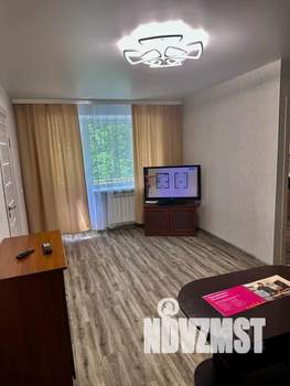 2-к квартира, посуточно, 44м2, 2/5 этаж