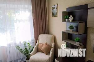 2-к квартира, посуточно, 43м2, 5/5 этаж