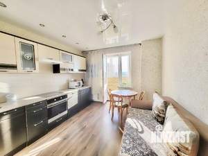 1-к квартира, посуточно, 50м2, 1/1 этаж