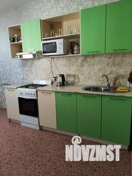 1-к квартира, посуточно, 61м2, 1/1 этаж