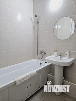 1-к квартира, посуточно, 40м2, 18/20 этаж