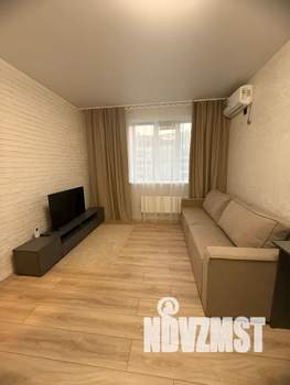 1-к квартира, посуточно, 40м2, 16/17 этаж