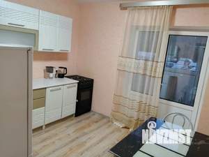 1-к квартира, посуточно, 35м2, 1/17 этаж