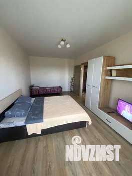 1-к квартира, посуточно, 36м2, 8/18 этаж