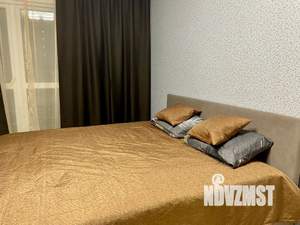 1-к квартира, посуточно, 37м2, 14/14 этаж