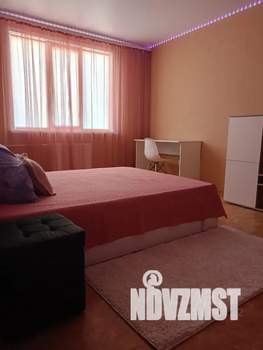 1-к квартира, посуточно, 38м2, 5/17 этаж