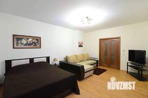 1-к квартира, посуточно, 49м2, 1/1 этаж