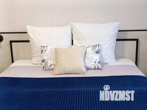 1-к квартира, посуточно, 40м2, 15/25 этаж