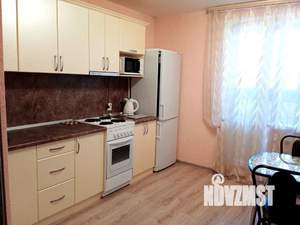 1-к квартира, посуточно, 45м2, 2/25 этаж