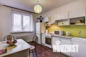 1-к квартира, посуточно, 40м2, 4/23 этаж