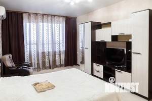 1-к квартира, посуточно, 50м2, 1/1 этаж