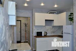 Студия квартира, посуточно, 22м2, 3/18 этаж