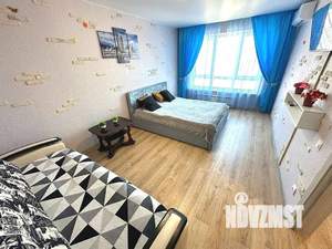 1-к квартира, посуточно, 42м2, 19/25 этаж