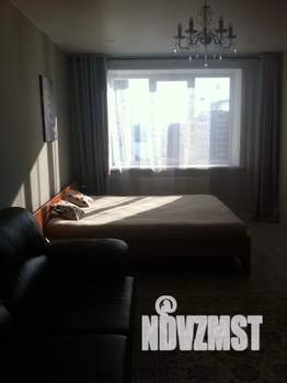 1-к квартира, посуточно, 42м2, 25/25 этаж