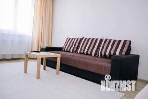 1-к квартира, посуточно, 42м2, 4/17 этаж