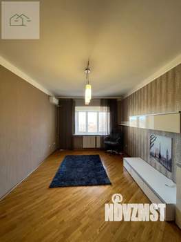 3-к квартира, на длительный срок, 120м2, 7/10 этаж