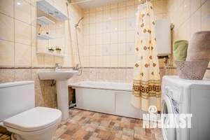 1-к квартира, посуточно, 40м2, 9/16 этаж