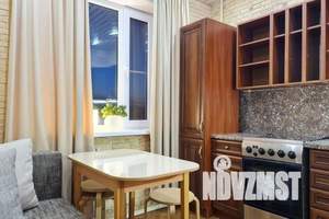 1-к квартира, посуточно, 41м2, 7/10 этаж