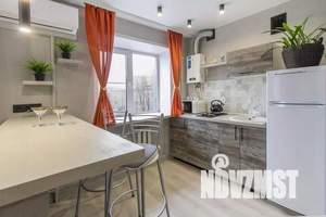 1-к квартира, посуточно, 33м2, 3/5 этаж