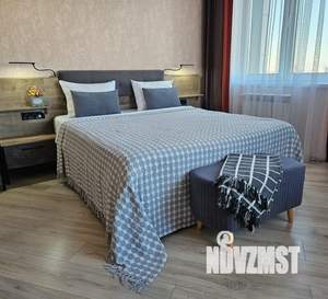 1-к квартира, посуточно, 44м2, 18/22 этаж