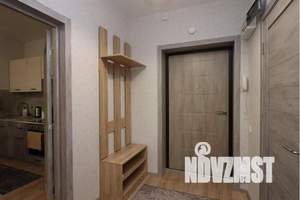 2-к квартира, посуточно, 44м2, 20/25 этаж