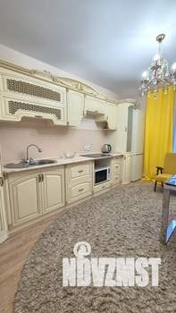 1-к квартира, посуточно, 42м2, 1/16 этаж
