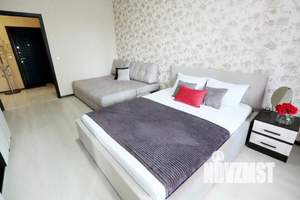 1-к квартира, посуточно, 48м2, 1/1 этаж