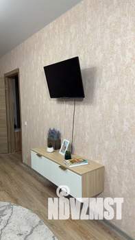 1-к квартира, посуточно, 42м2, 5/15 этаж