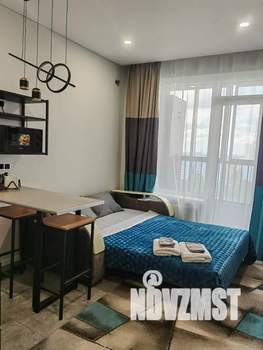 Студия квартира, посуточно, 20м2, 16/18 этаж