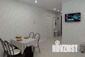 1-к квартира, посуточно, 35м2, 7/17 этаж