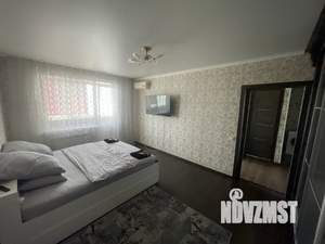 1-к квартира, посуточно, 42м2, 9/9 этаж