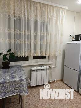 1-к квартира, посуточно, 30м2, 2/5 этаж