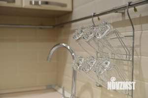 1-к квартира, посуточно, 49м2, 1/1 этаж