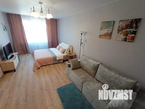 1-к квартира, посуточно, 41м2, 9/17 этаж