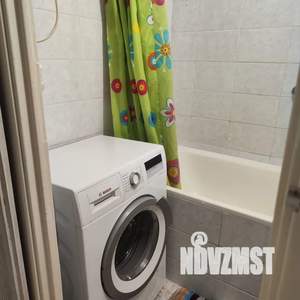 1-к квартира, посуточно, 38м2, 4/9 этаж