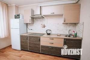 1-к квартира, посуточно, 53м2, 1/1 этаж