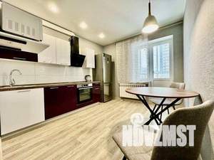 1-к квартира, посуточно, 50м2, 1/1 этаж