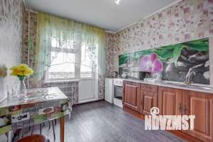 2-к квартира, посуточно, 75м2, 1/1 этаж