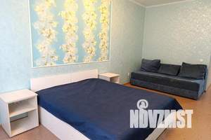1-к квартира, посуточно, 45м2, 18/25 этаж