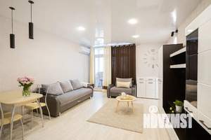 Студия квартира, посуточно, 41м2, 6/9 этаж