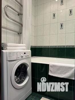 2-к квартира, посуточно, 52м2, 1/1 этаж