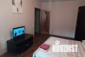 1-к квартира, посуточно, 40м2, 6/10 этаж