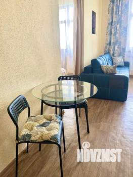 1-к квартира, посуточно, 44м2, 1/1 этаж